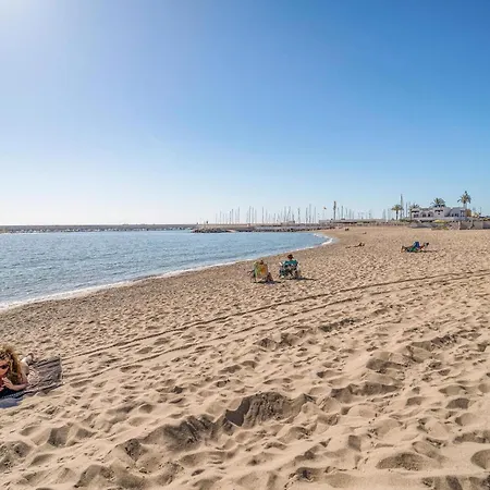 Gorgeous In * Fuengirola